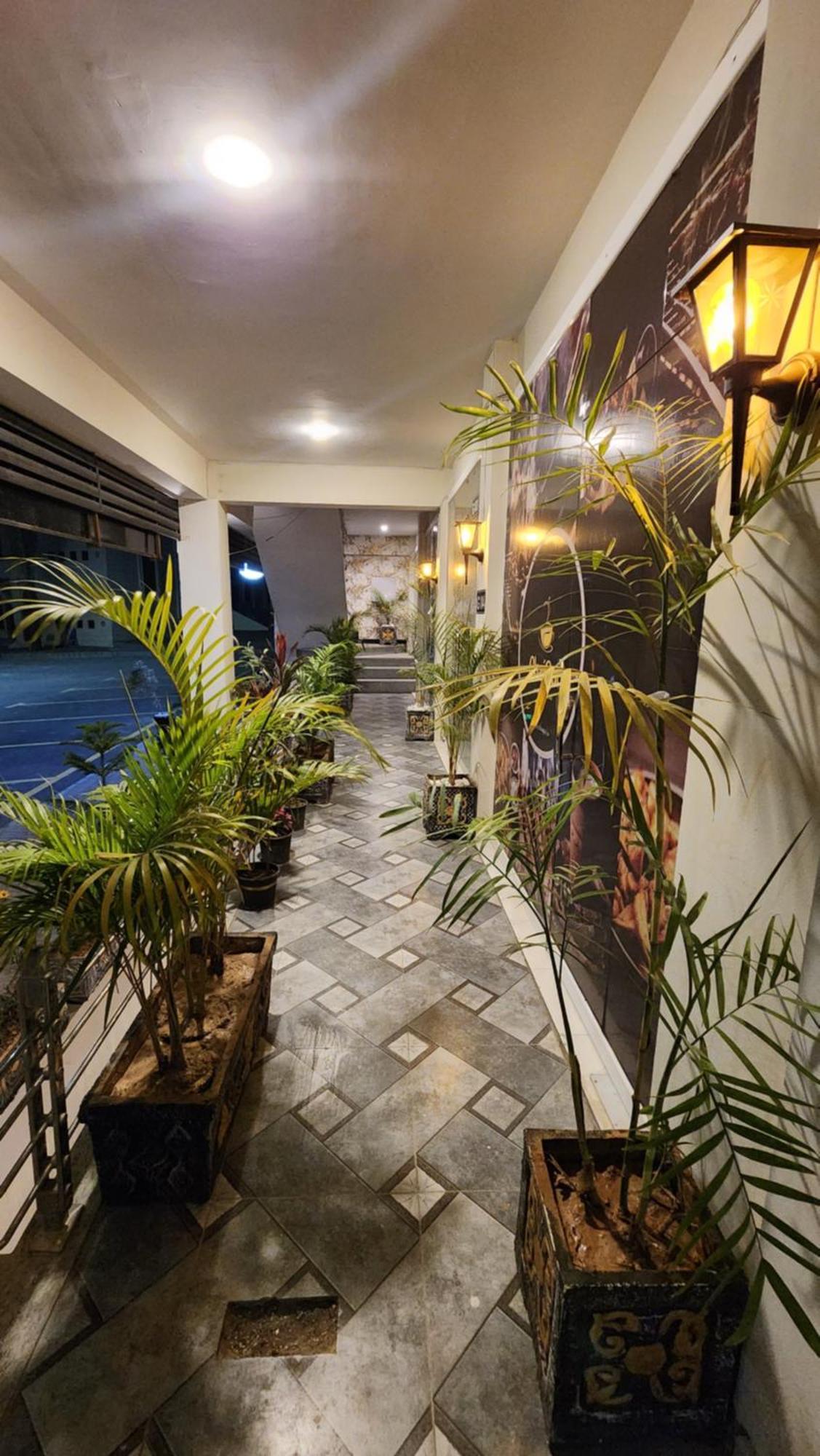 Motorway Majesty Suites Islamabad - Near Islamabad International Airport And Motorway Exterior foto