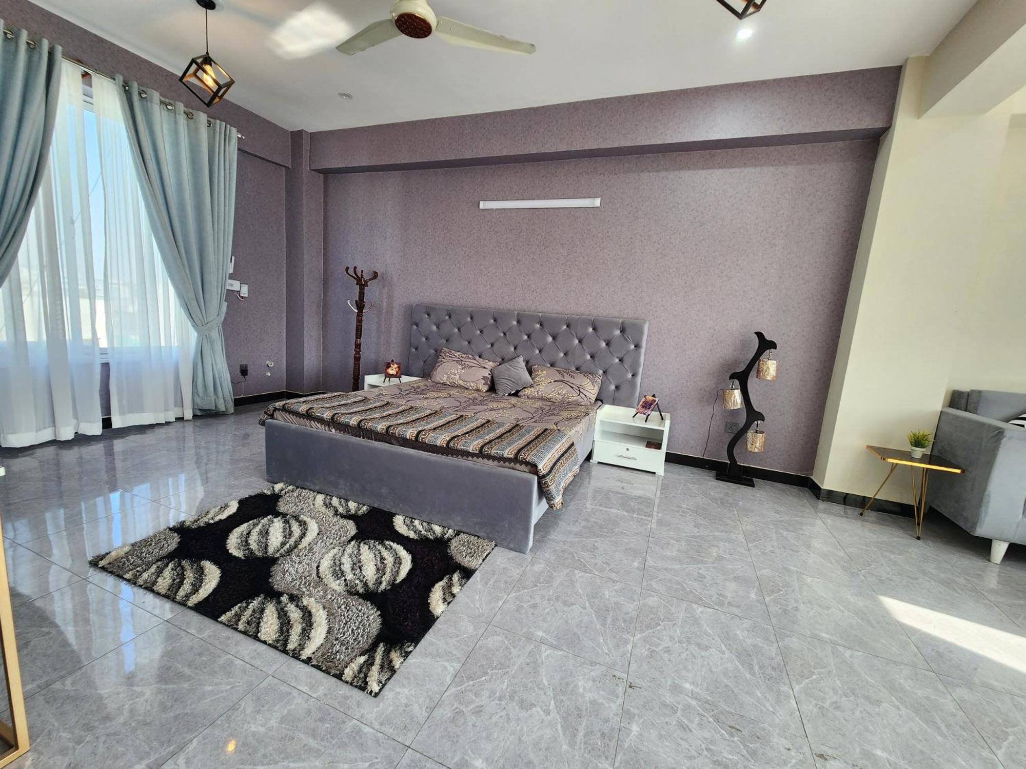 Motorway Majesty Suites Islamabad - Near Islamabad International Airport And Motorway Habitación foto